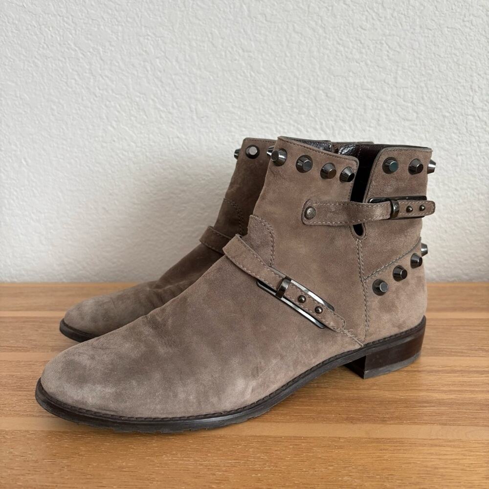 Stuart Weitzman Go West Suede Studded Boots Size‎ 8